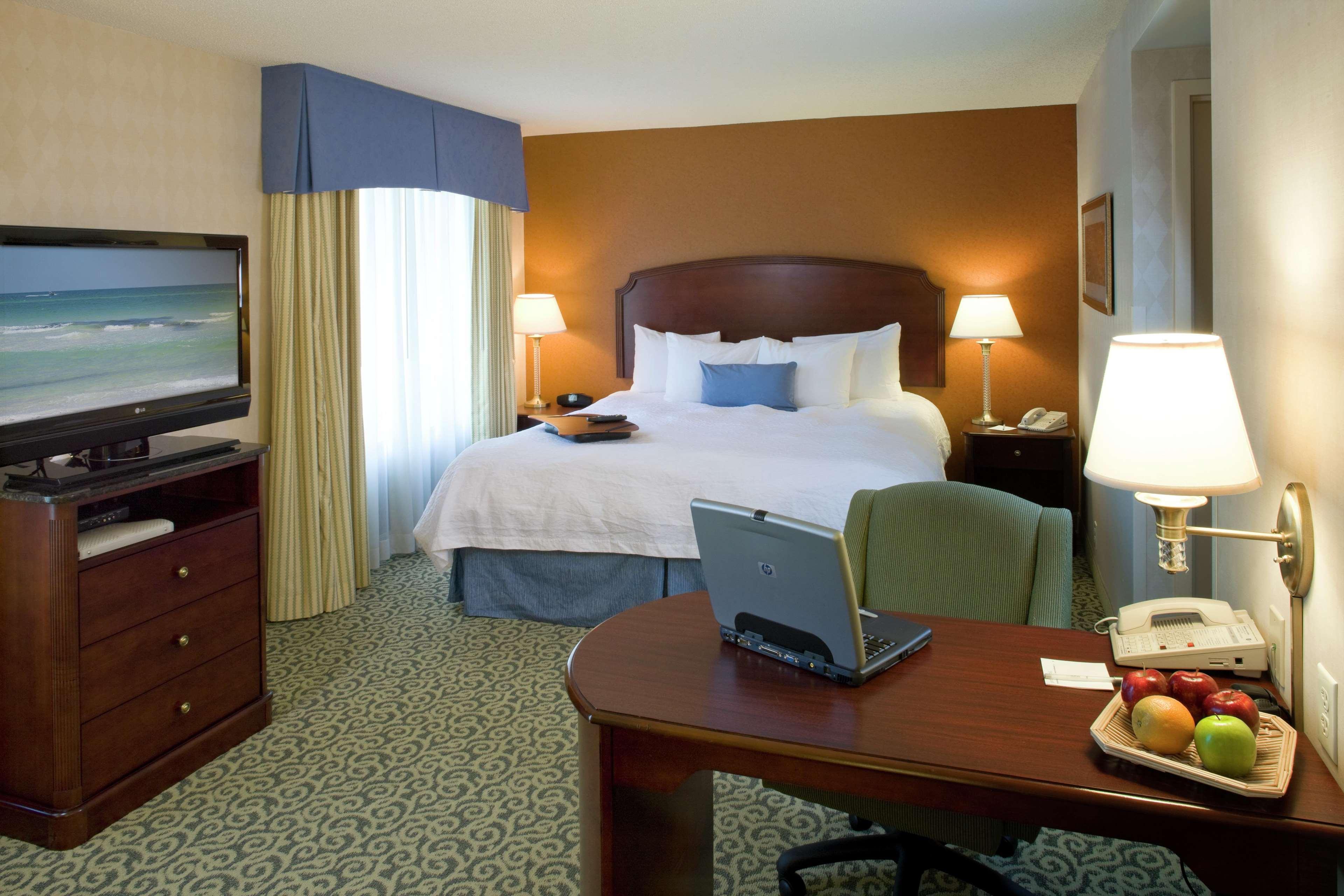 Hampton Inn & Suites Arundel Mills/Baltimore Hanover Room photo