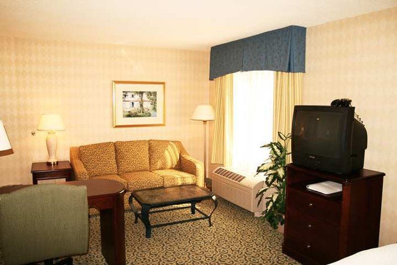 Hampton Inn & Suites Arundel Mills/Baltimore Hanover Room photo